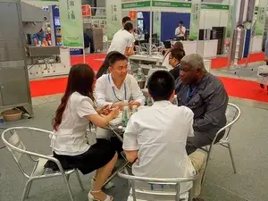 Reuniones con clientes y ferias comerciales